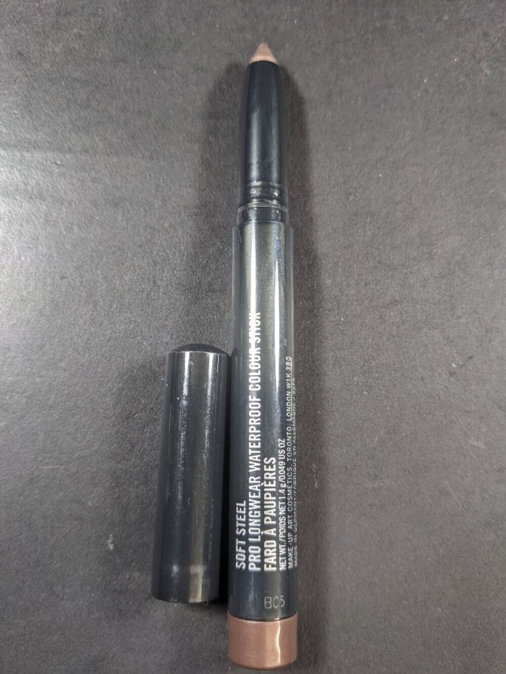NEW MAC Soft Steel Pro Longwear Waterproof Colour Stick